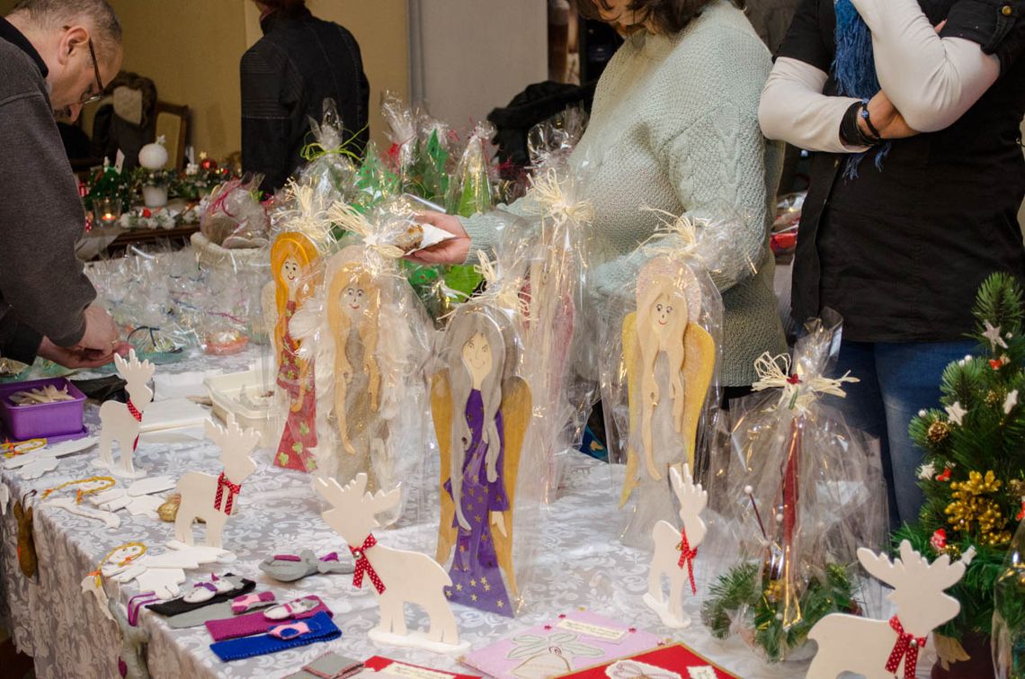 Świąteczny kiermasz w ZUW Świąteczny kiermasz w ZUW