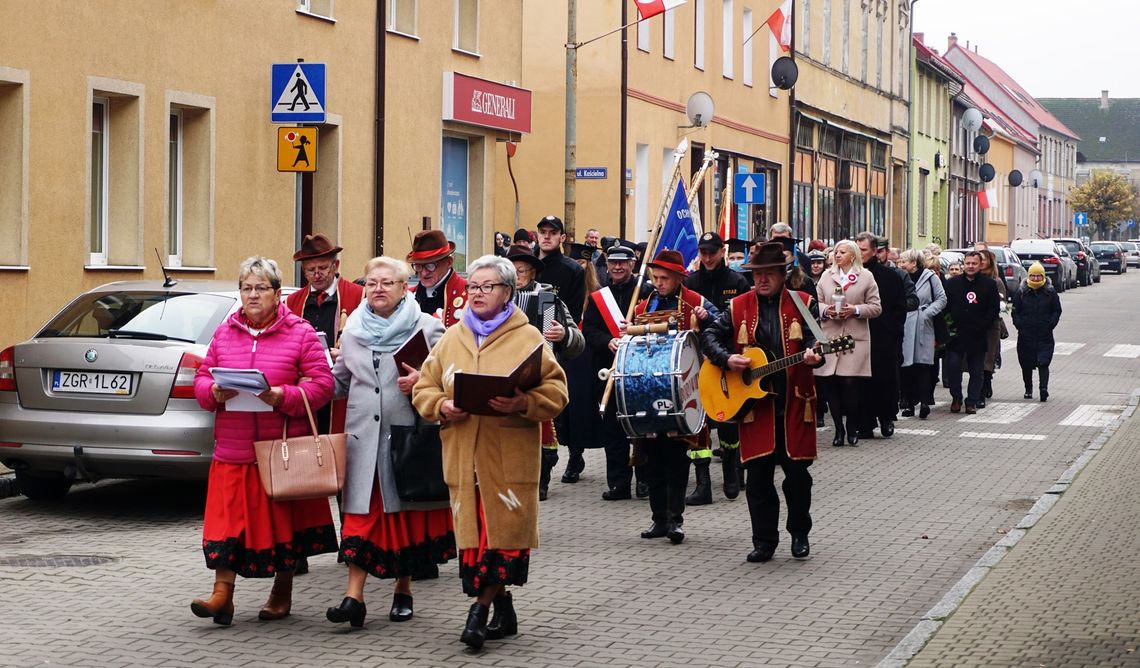 Świętowali 103. rocznicę odzyskania przez Polskę niepodległości