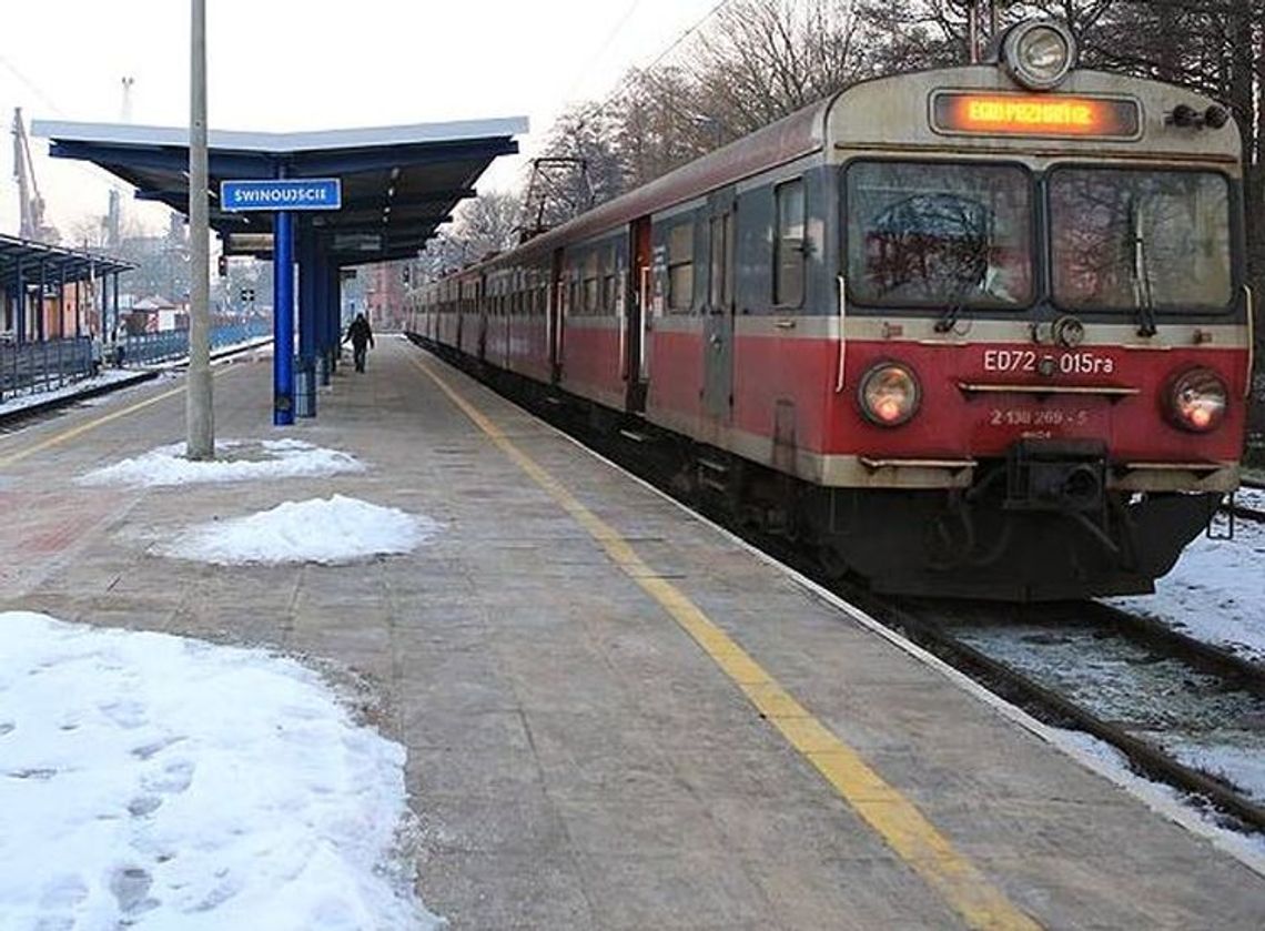 Sytuacja na sieci kolejowej w południe się normalizuje Sytuacja na sieci kolejowej w południe się normalizuje