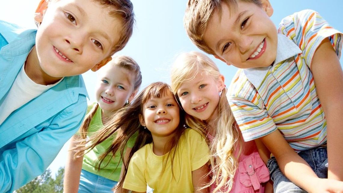 Szampan dla dzieci wkrótce zniknie ze sklepów? Problem goni problem Szampan dla dzieci wkrótce zniknie ze sklepów? Problem goni problem