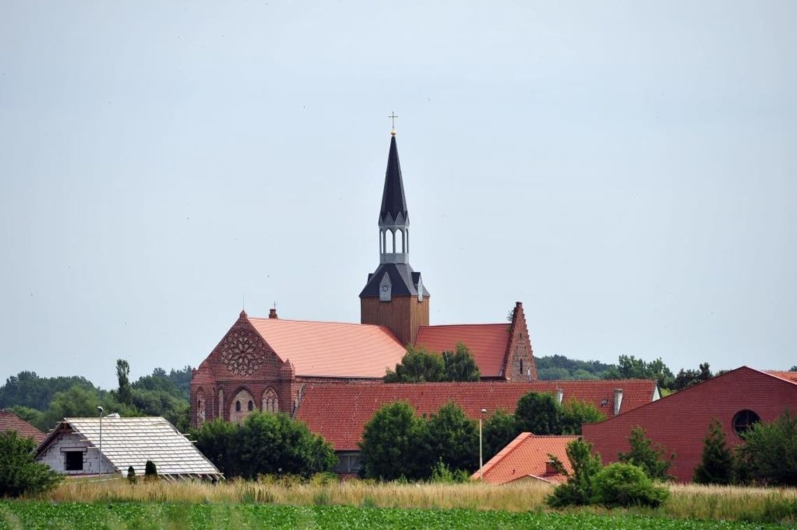 Szlakiem cystersów po gminie Stare Czarnowo Szlakiem cystersów po gminie Stare Czarnowo