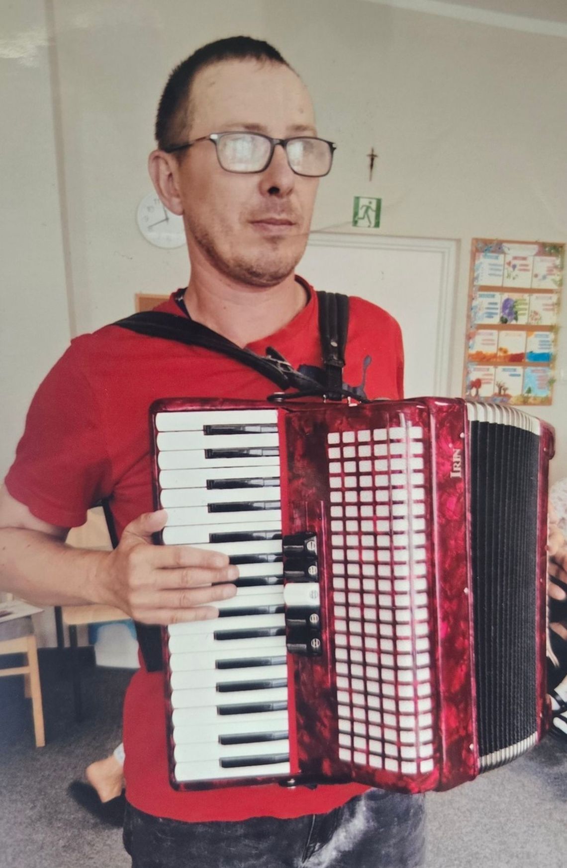 Tajemnicze zaginięcie muzyka: Wyszedł z domu i przepadł – trwa dramatyczna akcja poszukiwawcza