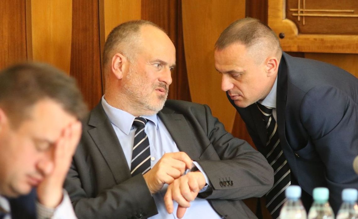 Tajne spotkanie ugrupowania burmistrza Sawaryna