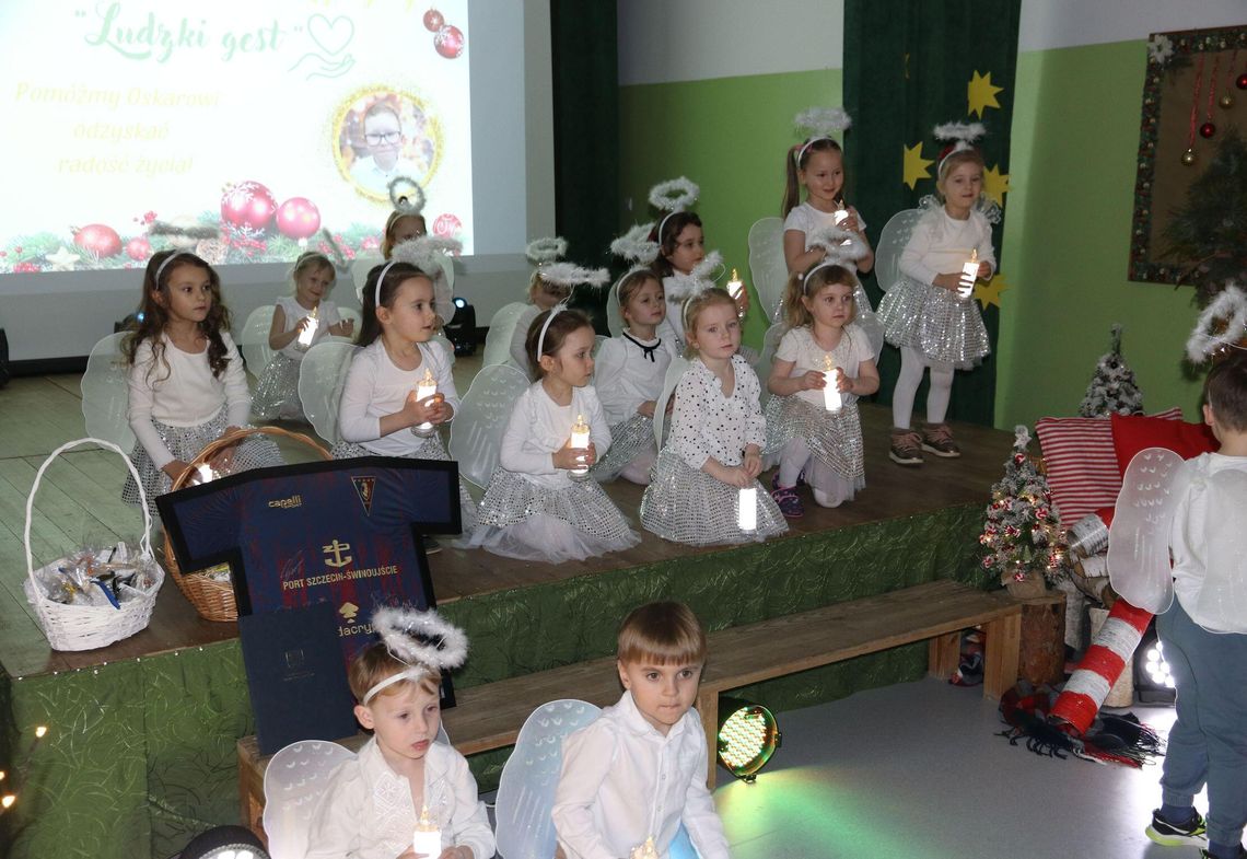 Moc ludzkiego gestu! Zobacz, jak setki serc zjednoczyły się dla Oskara (WIDEO)