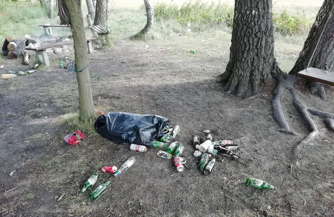 Tak wygląda ścieżka rowerowa! Co za syf! - alarmuje zbulwersowana czytelniczka Tak wygląda ścieżka rowerowa! Co za syf! - alarmuje zbulwersowana czytelniczka