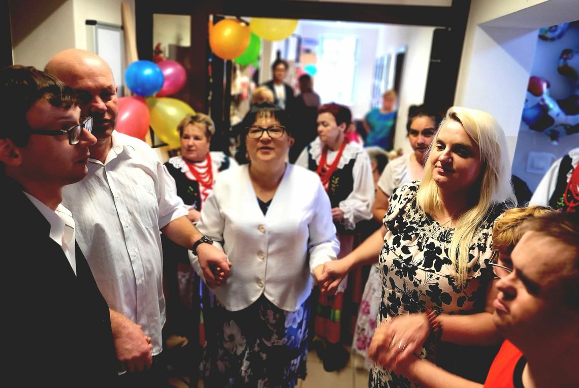 Taniec, muzyka i wzruszenia podczas jubileuszu 30-lecia Koła PSONI [WIDEO]