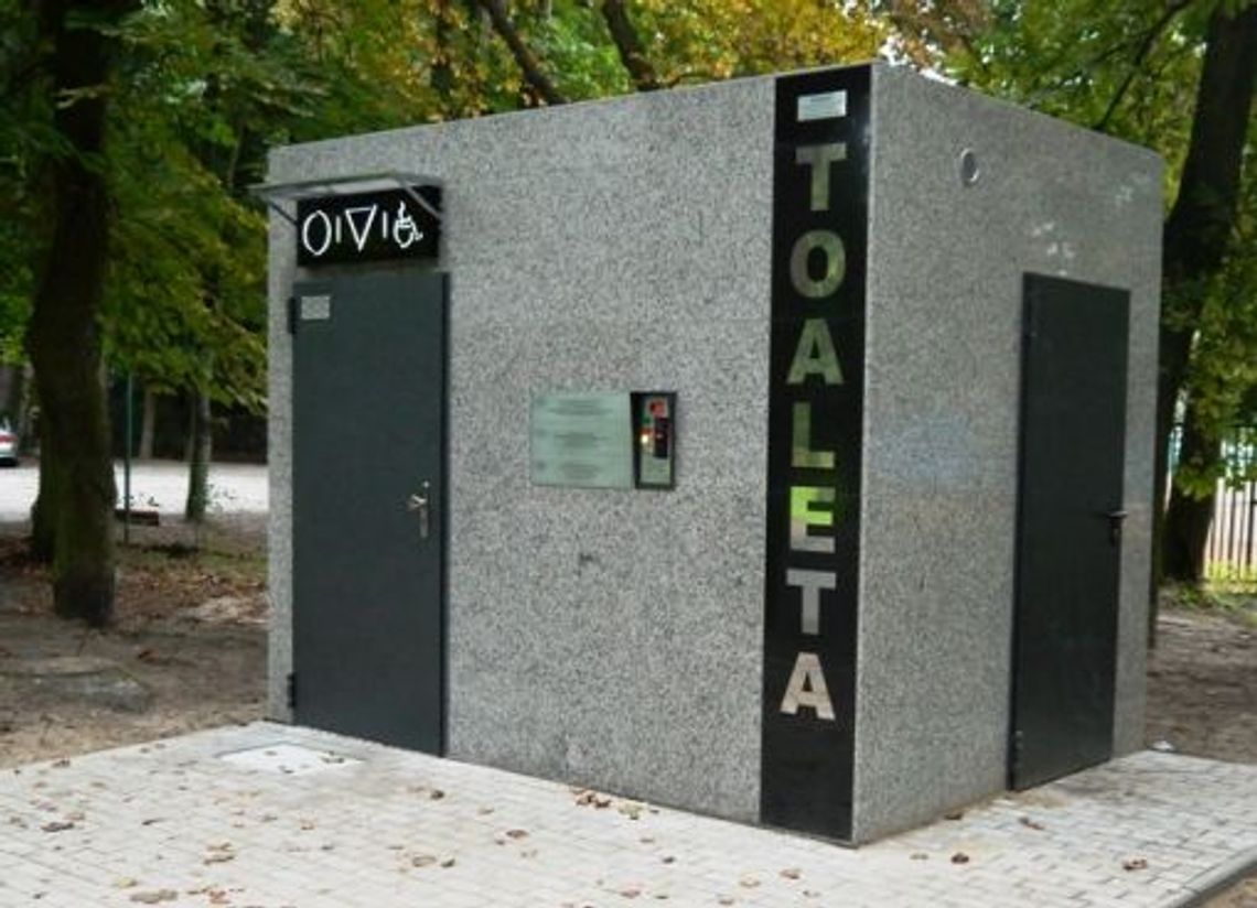 Tegorocznym priorytetem władz jest toaleta w parku