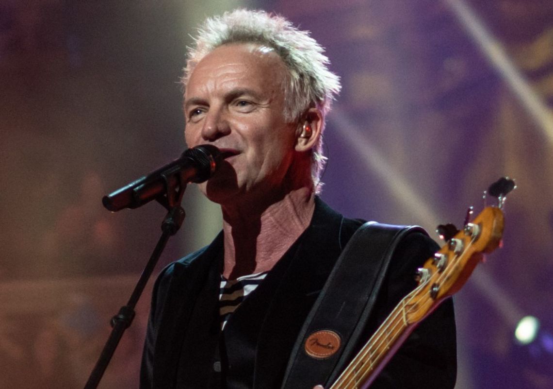 Telewizyjna rywalizacja sylwestrowa. Kto stawia na Stinga, a kto na wykonawców disco polo Telewizyjna rywalizacja sylwestrowa. Kto stawia na Stinga, a kto na wykonawców disco polo