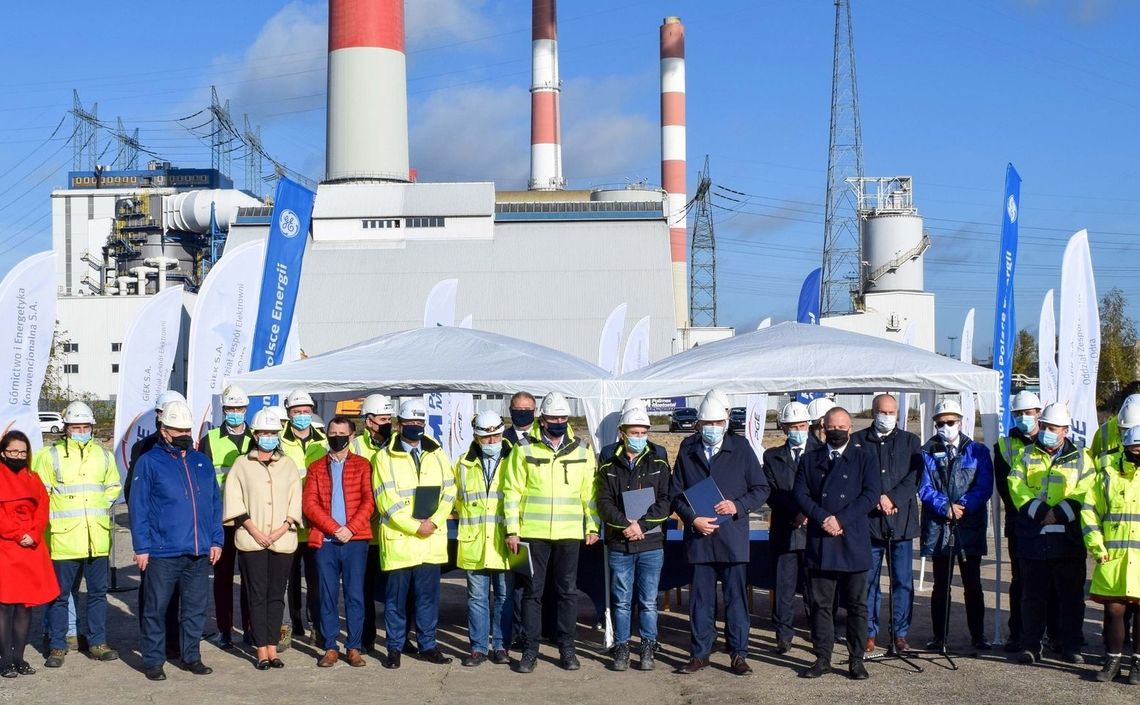 Teren budowy bloków gazowo-parowych w Elektrowni Dolna Odra przekazany wykonawcy inwestycji