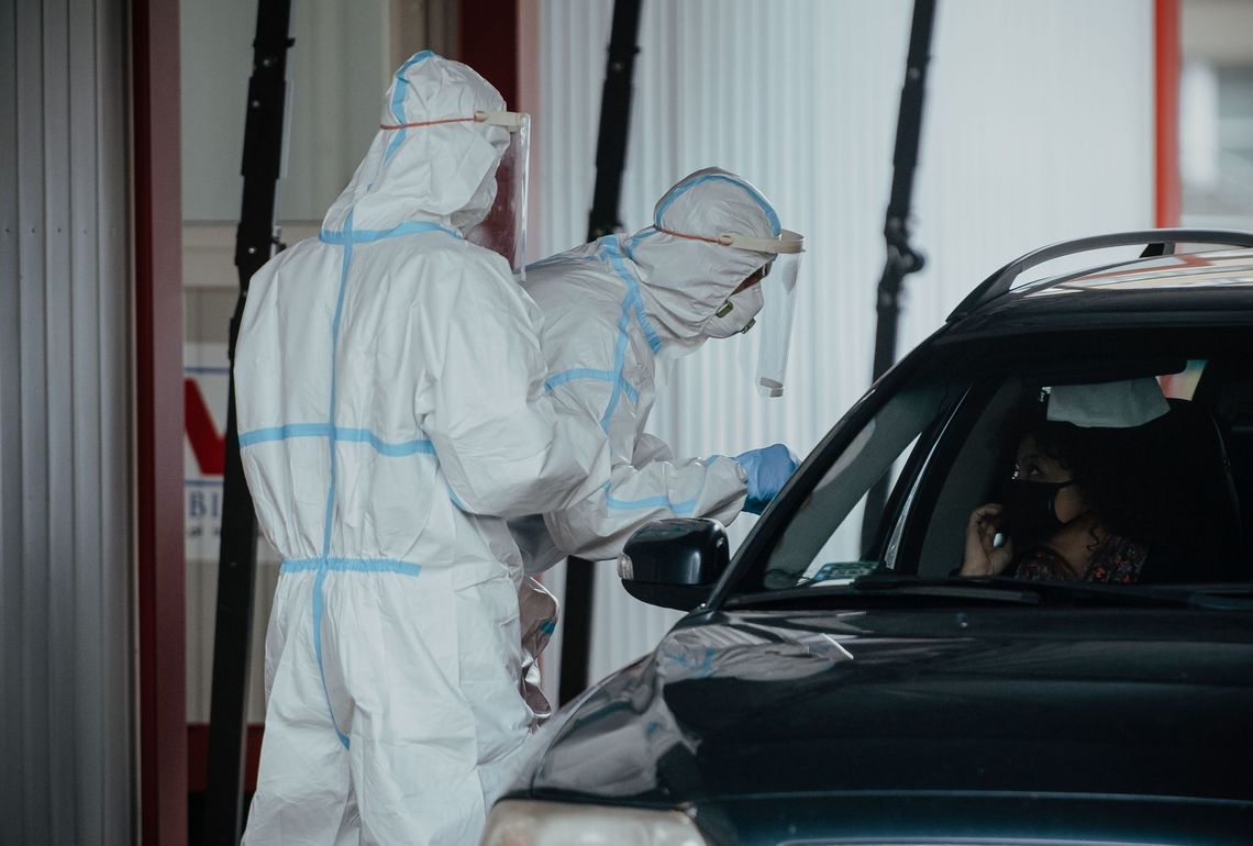 Testy na Covid w okresie świąt Testy na Covid w okresie świąt