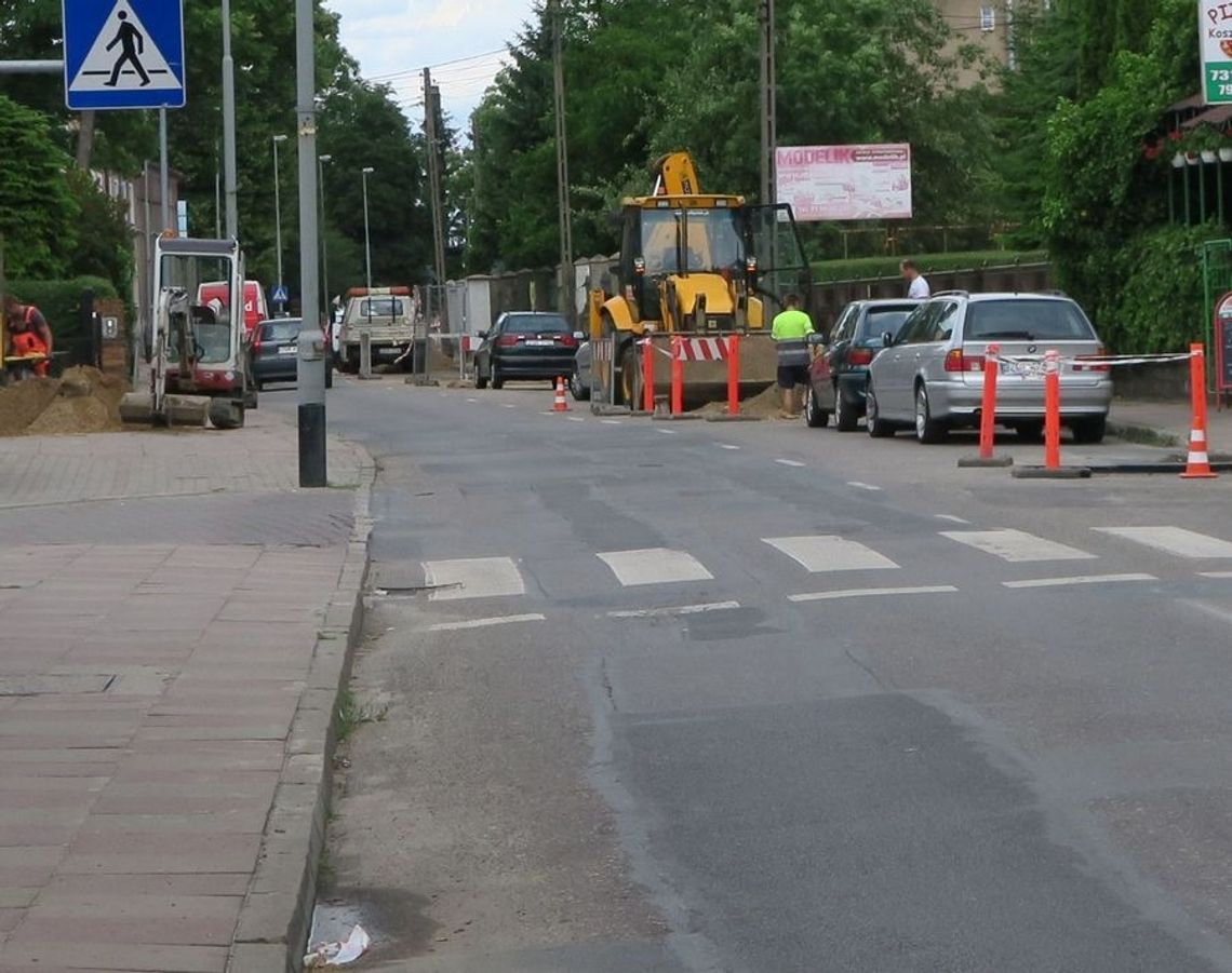 Tłok na drogach, a PUK wymienia zawory Tłok na drogach, a PUK wymienia zawory