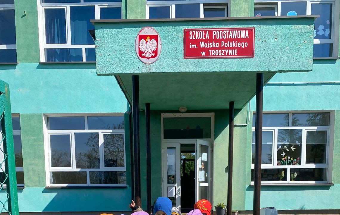 To krzywdzące, żeby tak mówić o naszej szkole! - protestują rodzice uczniów i pracownicy