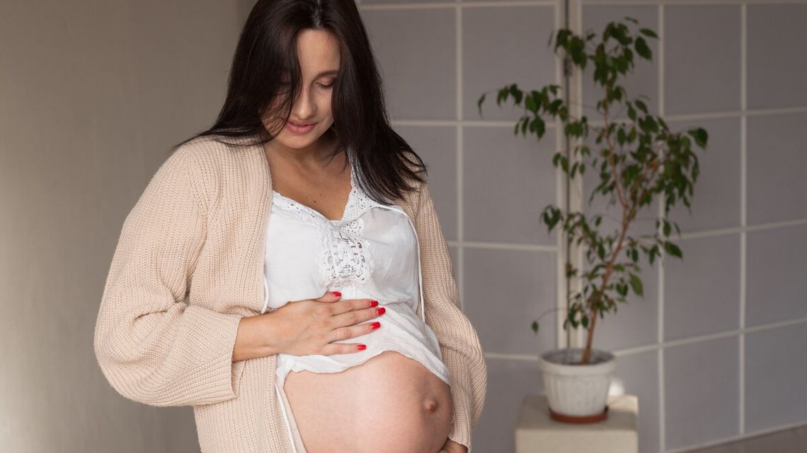 Darmowy transport do porodówki to fikcja? Program TOP Mama nie wystartował w żadnym szpitalu Darmowy transport do porodówki to fikcja? Program TOP Mama nie wystartował w żadnym szpitalu