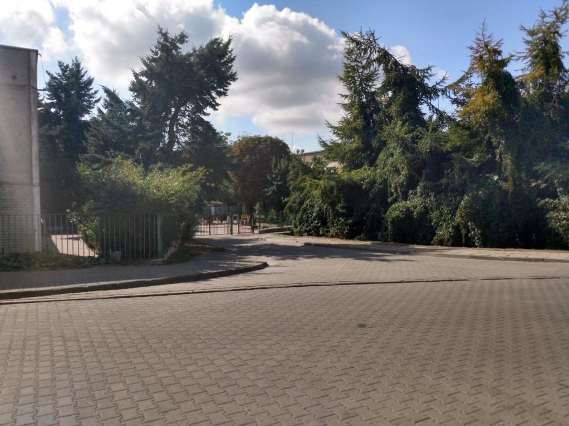 Tu okradziono samochód. Kto znalazł książkę sewrisową od fiata ducato