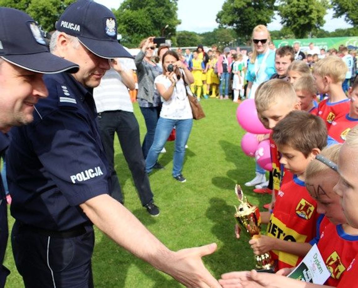 Turniej piłkarski na boiskach Gryfina Turniej piłkarski na boiskach Gryfina