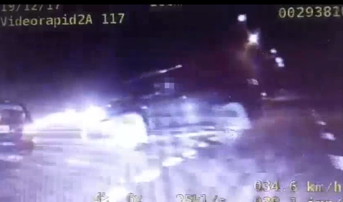 Uciekał przed policjantami i spowodował czołówkę. Grozi mu 10 lat więzienia [WIDEO]