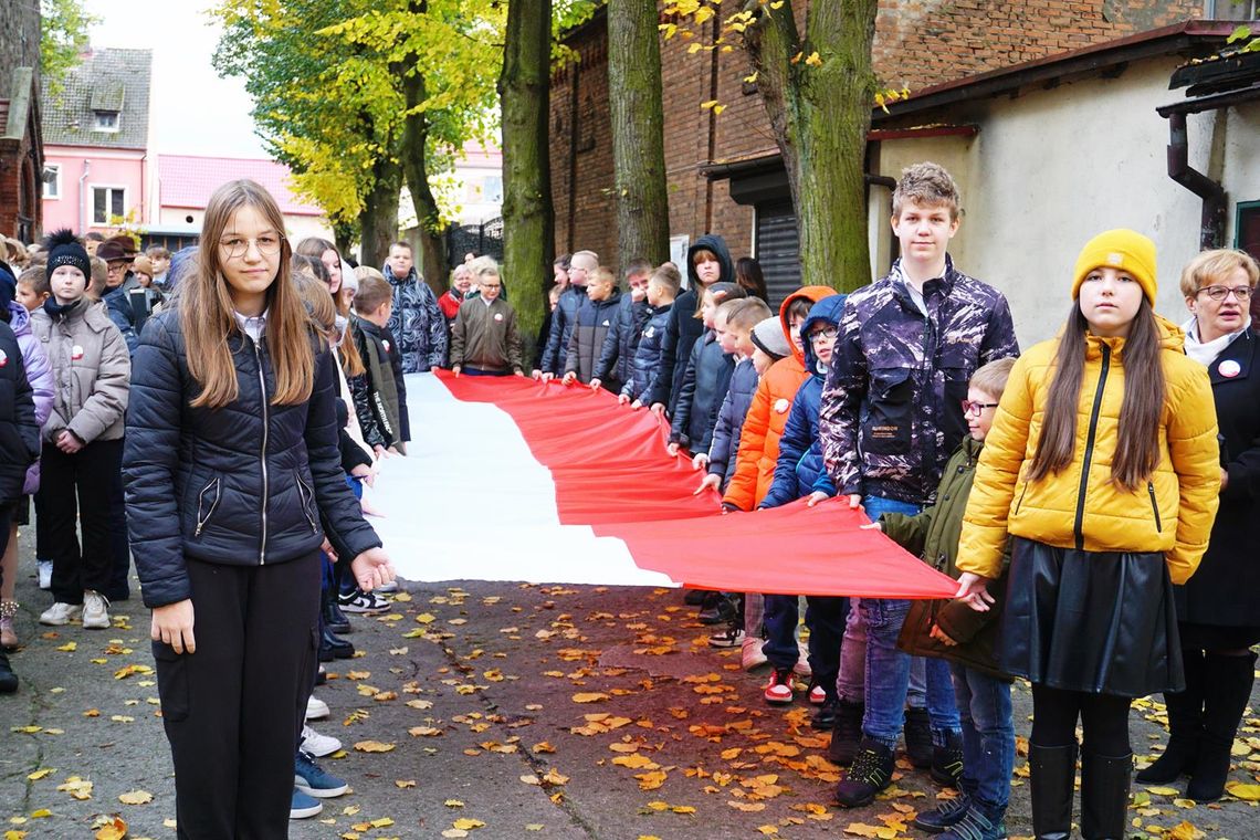 Uczcili 105. rocznicę odzyskania przez Polskę niepodległości [FOTO]