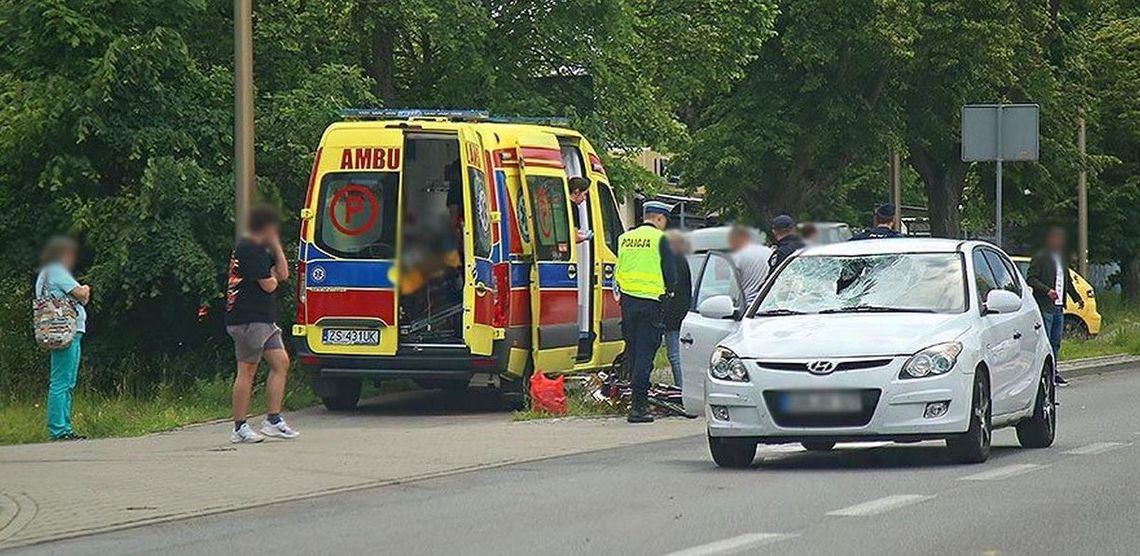 Uderzył w rowerzystę. Starszy mężczyzna w szpitalu