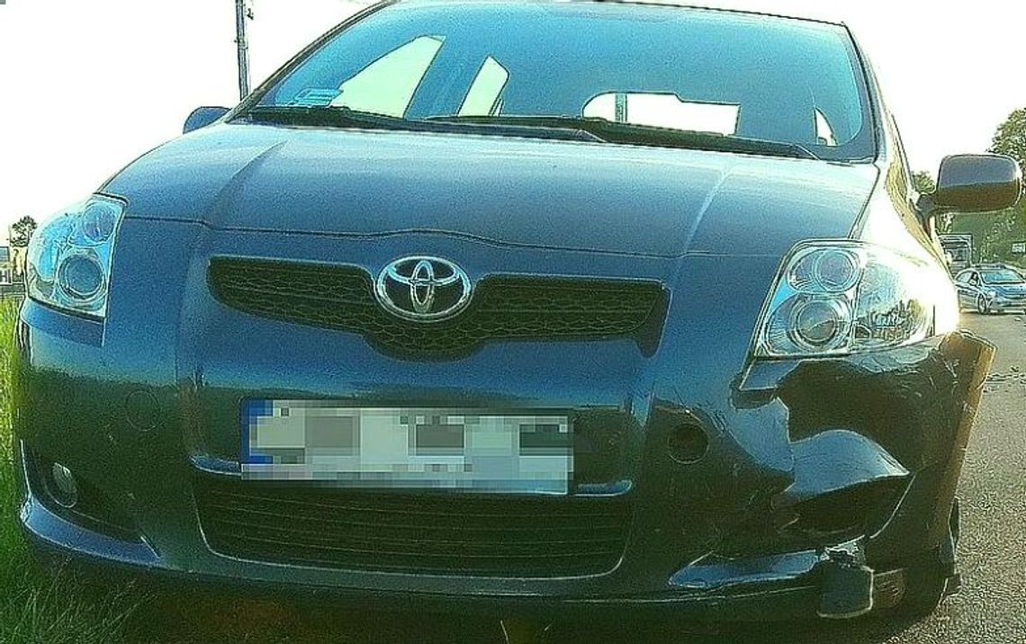 Uderzył w sarnę. Teraz kierowca zapłaci za szkody Uderzył w sarnę. Teraz kierowca zapłaci za szkody