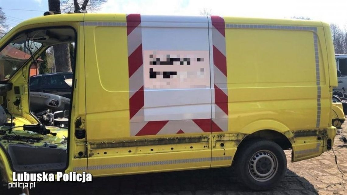 Ukradli i rozebrali busa Ukradli i rozebrali busa