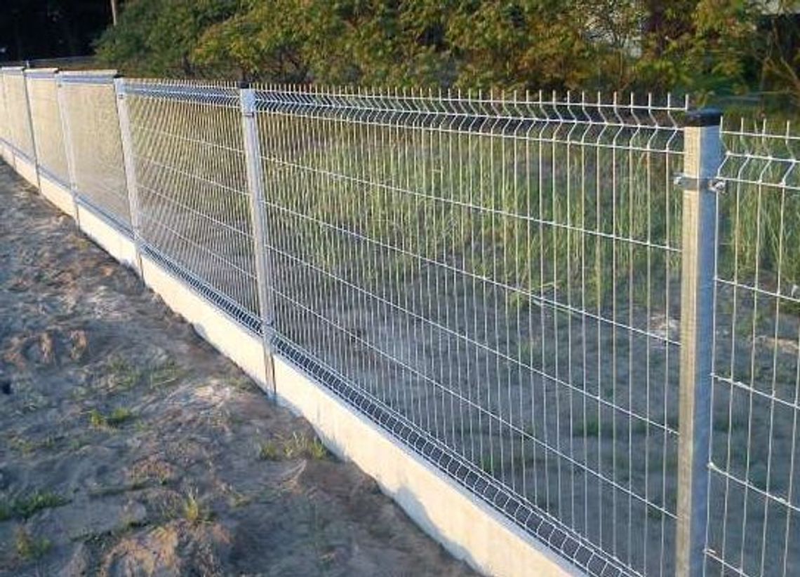 Ukradli ogrodzenie z posesji Ukradli ogrodzenie z posesji