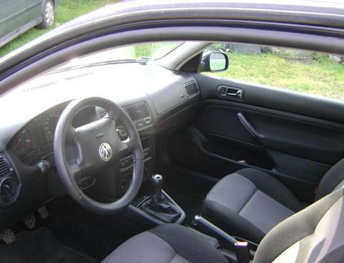 Ukradli samochód z kluczykami Ukradli samochód z kluczykami