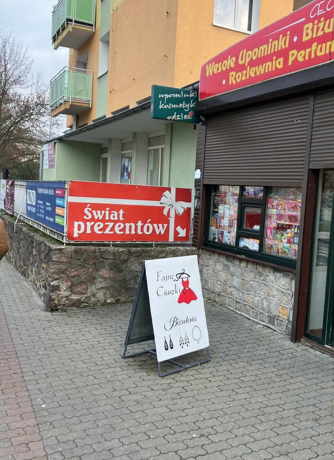 Uległ likwidacji przedostatni salon prasowy