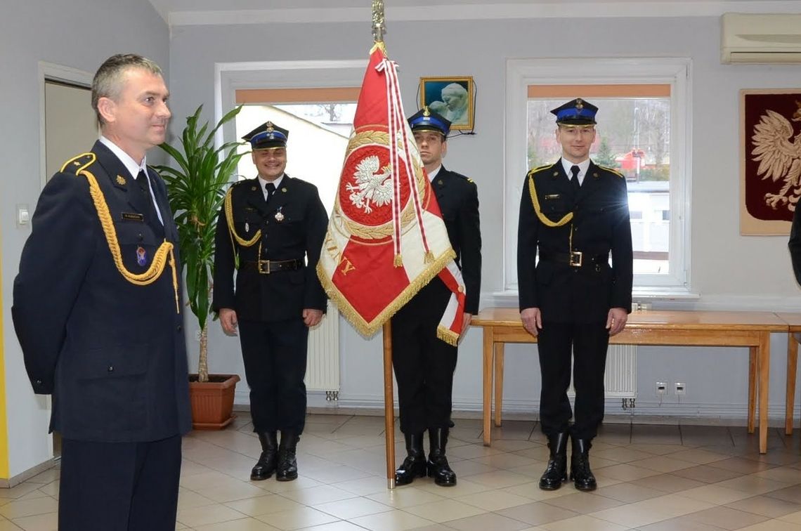 Uroczyście go pożegnano w związku z przejściem na emeryturę Uroczyście go pożegnano w związku z przejściem na emeryturę