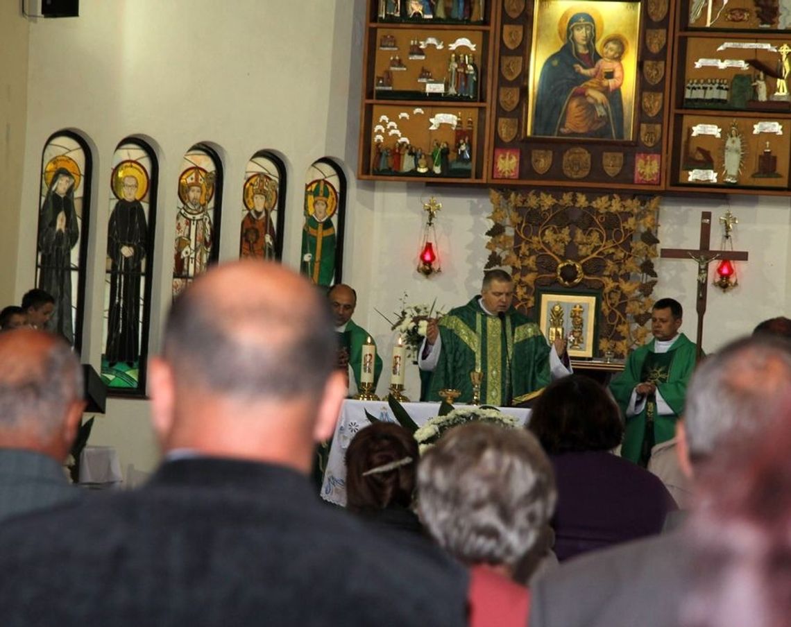 Uroczystości w sanktuarium i na cmentarzu wojennym Uroczystości w sanktuarium i na cmentarzu wojennym