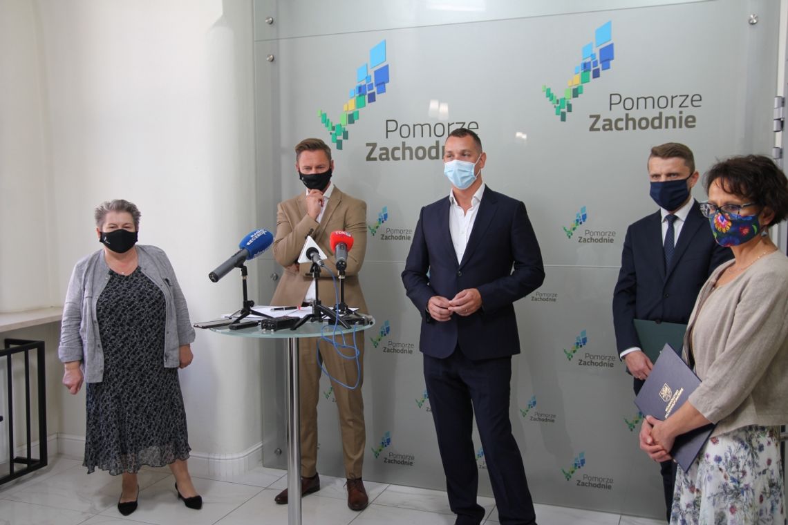 Urząd Marszałkowski wdraża program monitorowania i prewencji epidemii