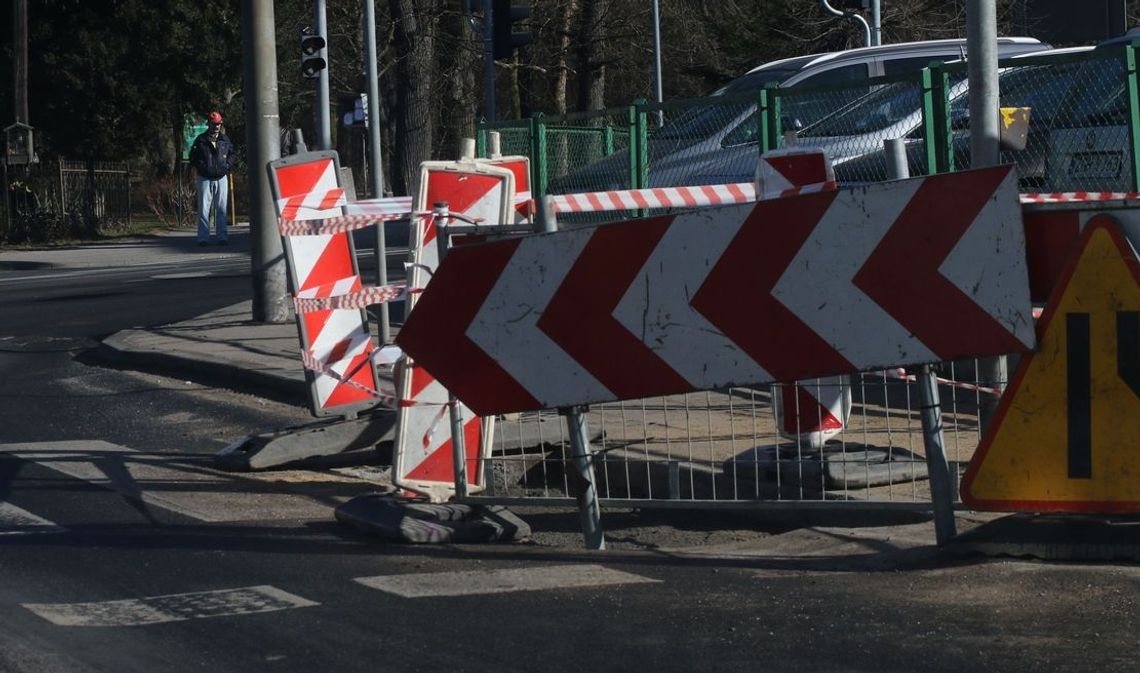 Utrudnienia na skrzyżowaniu w Gryfinie Utrudnienia na skrzyżowaniu w Gryfinie