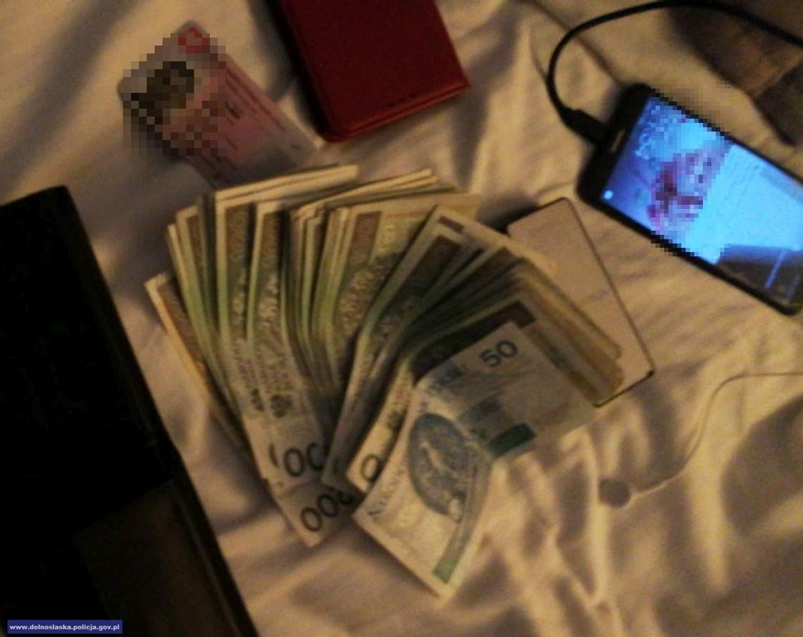 Uwaga na oszustwa na koronawirusa! Uwaga na oszustwa na koronawirusa!