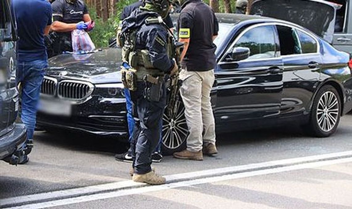 W BMW pod wpływem narkotyków W BMW pod wpływem narkotyków