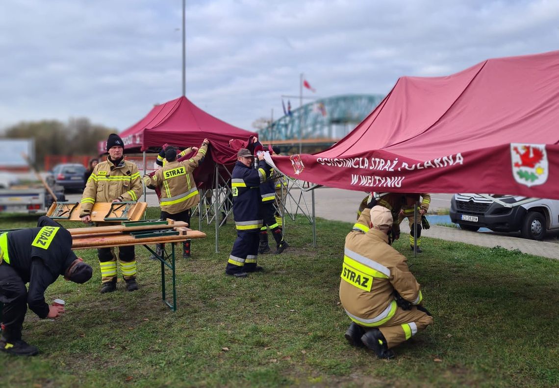 W cieniu, ale zawsze są na posterunku [ZDJĘCIA]