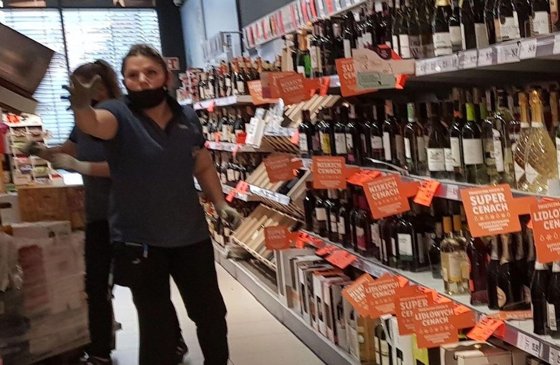 W niedziele kupujemy najwięcej alkoholu. Jak to możliwe?