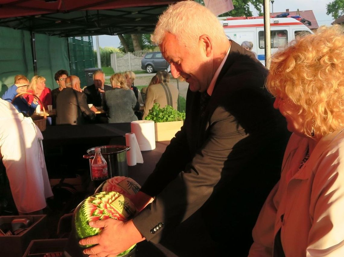 W piątek rozdadzą jabłka