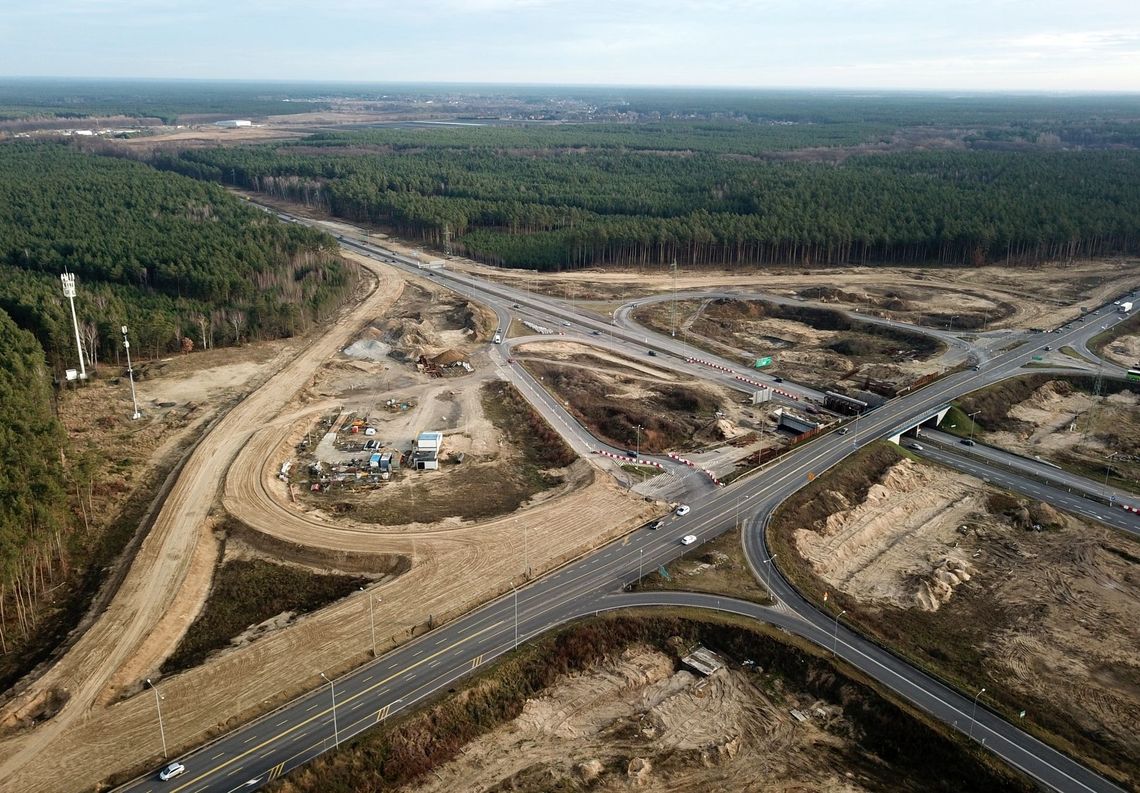 W przetargu wpłynęła jedna oferta W przetargu wpłynęła jedna oferta