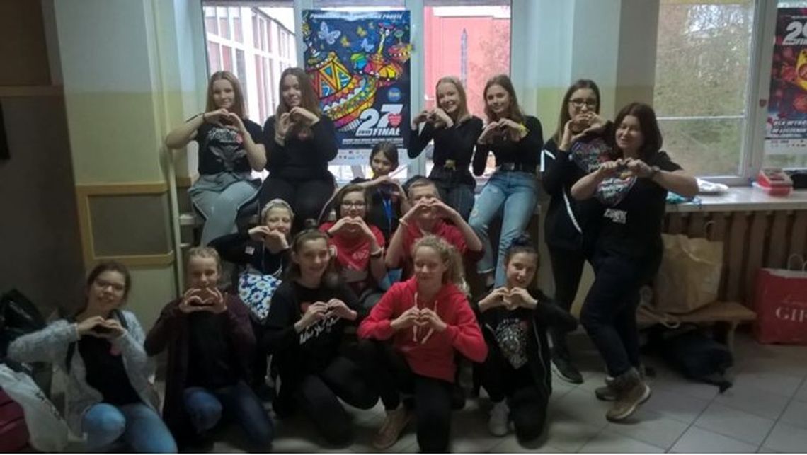 W Szkole Podstawowej nr 3 w Gryfinie pobiliśmy WOŚP-owy rekord! :) W Szkole Podstawowej nr 3 w Gryfinie pobiliśmy WOŚP-owy rekord! :)