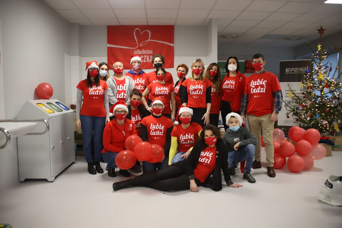 W weekend cudów obdarowali 33 rodziny. Szlachetna Paczka Gryfino 2021 podsumowuje akcję W weekend cudów obdarowali 33 rodziny. Szlachetna Paczka Gryfino 2021 podsumowuje akcję