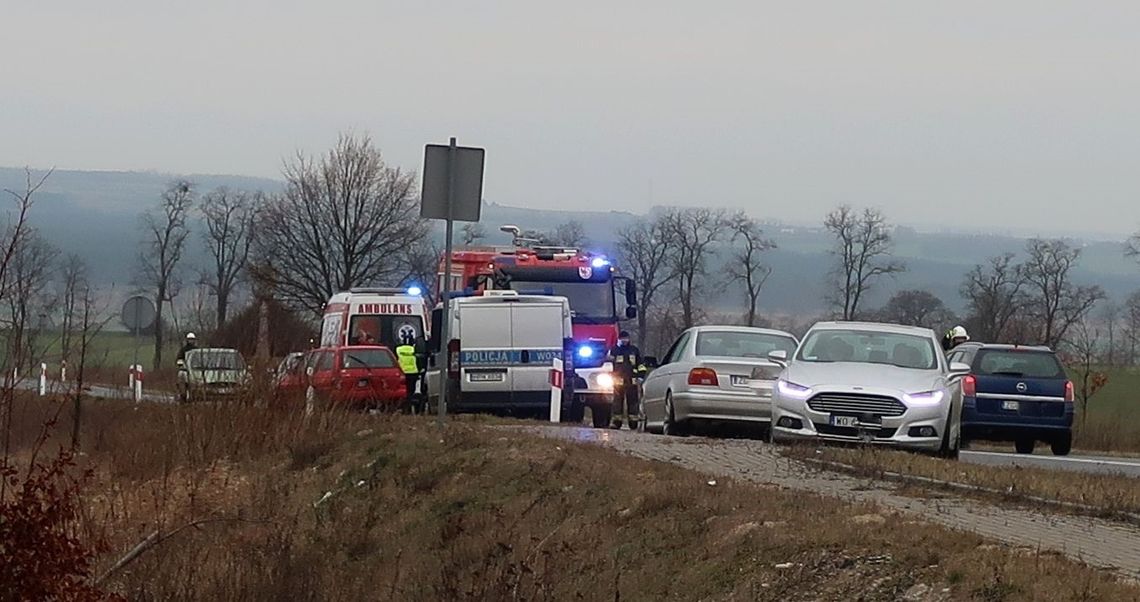 Walczyli o życie kierowcy [ZDJĘCIA]