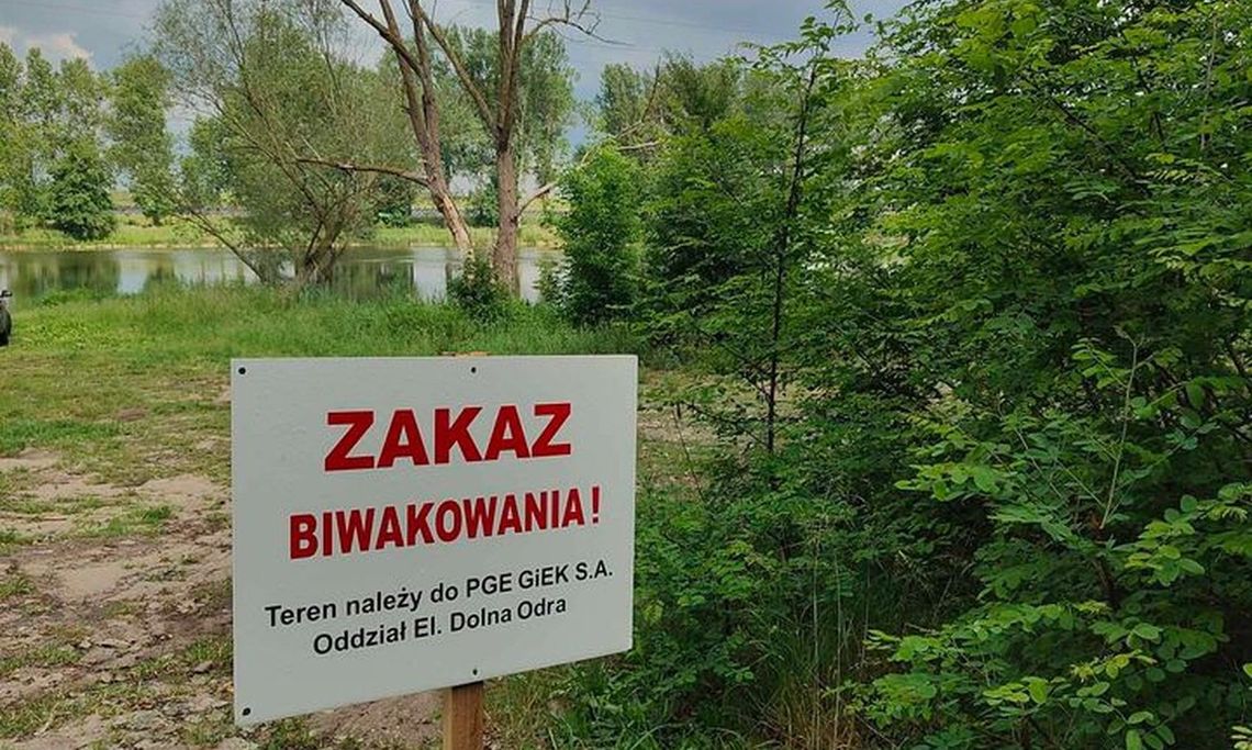 Wędkarze - karpiarze protestują przeciwko zakazowi biwakowania na "kwadracie" przy EDO