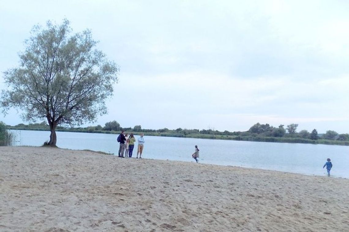 Weszła do Odry i groziła, że się utopi Weszła do Odry i groziła, że się utopi