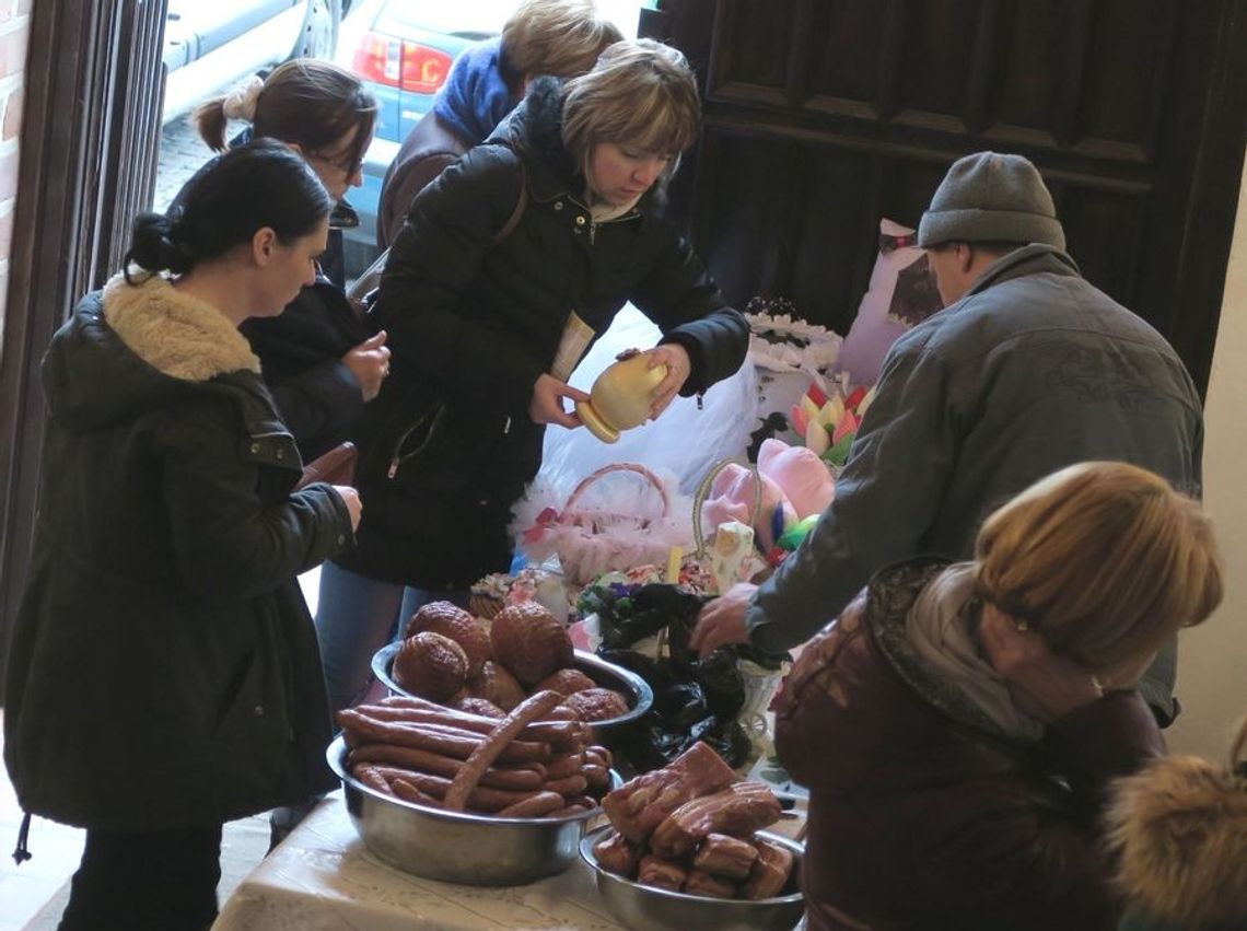 Wielkanocne tradycje na kiermaszu świątecznym Wielkanocne tradycje na kiermaszu świątecznym