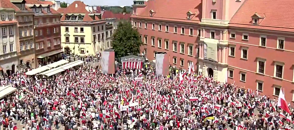 Wielki Marsz za Polską zwolenników Nawrockiego