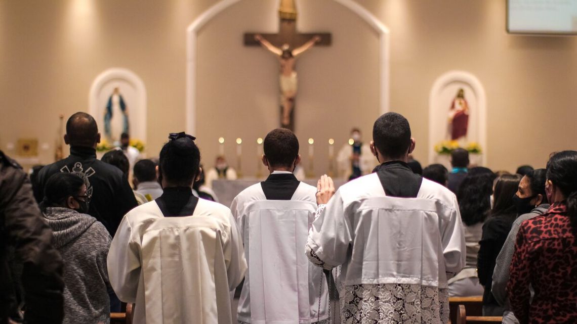 Praca w Wielki Piątek 2026: Sprawdź czy petycja o dzień wolny weszła w życie i jakie są przepisy