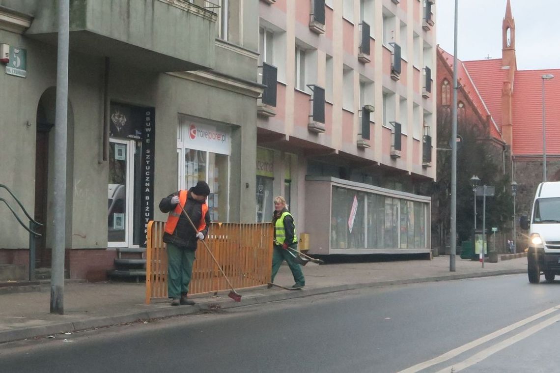 Wielkie sprzątanie po wichurze Wielkie sprzątanie po wichurze