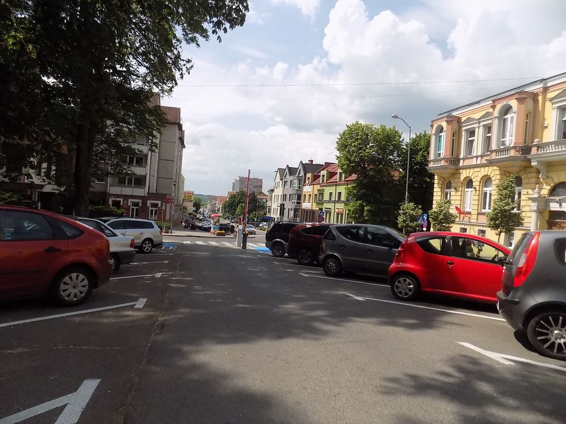 Wiemy od kiedy będzie działał płatny parking. Jak z niego będą korzystali urzędnicy? Wiemy od kiedy będzie działał płatny parking. Jak z niego będą korzystali urzędnicy?