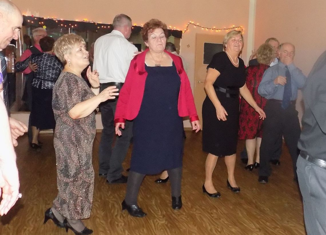 Wierzyć, nie wierzyć? Cóż szkodzi losu zapytać Wierzyć, nie wierzyć? Cóż szkodzi losu zapytać