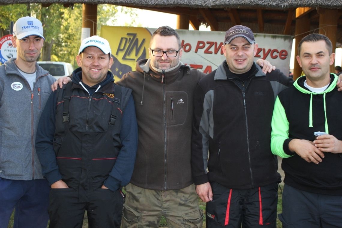 Wiodło im się ze zmiennym szczęściem Wiodło im się ze zmiennym szczęściem