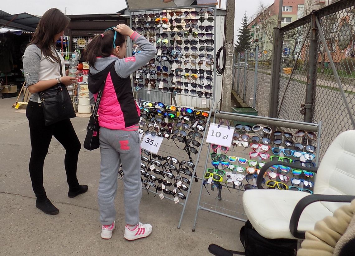 Wiosna na gryfińskim targowisku Wiosna na gryfińskim targowisku